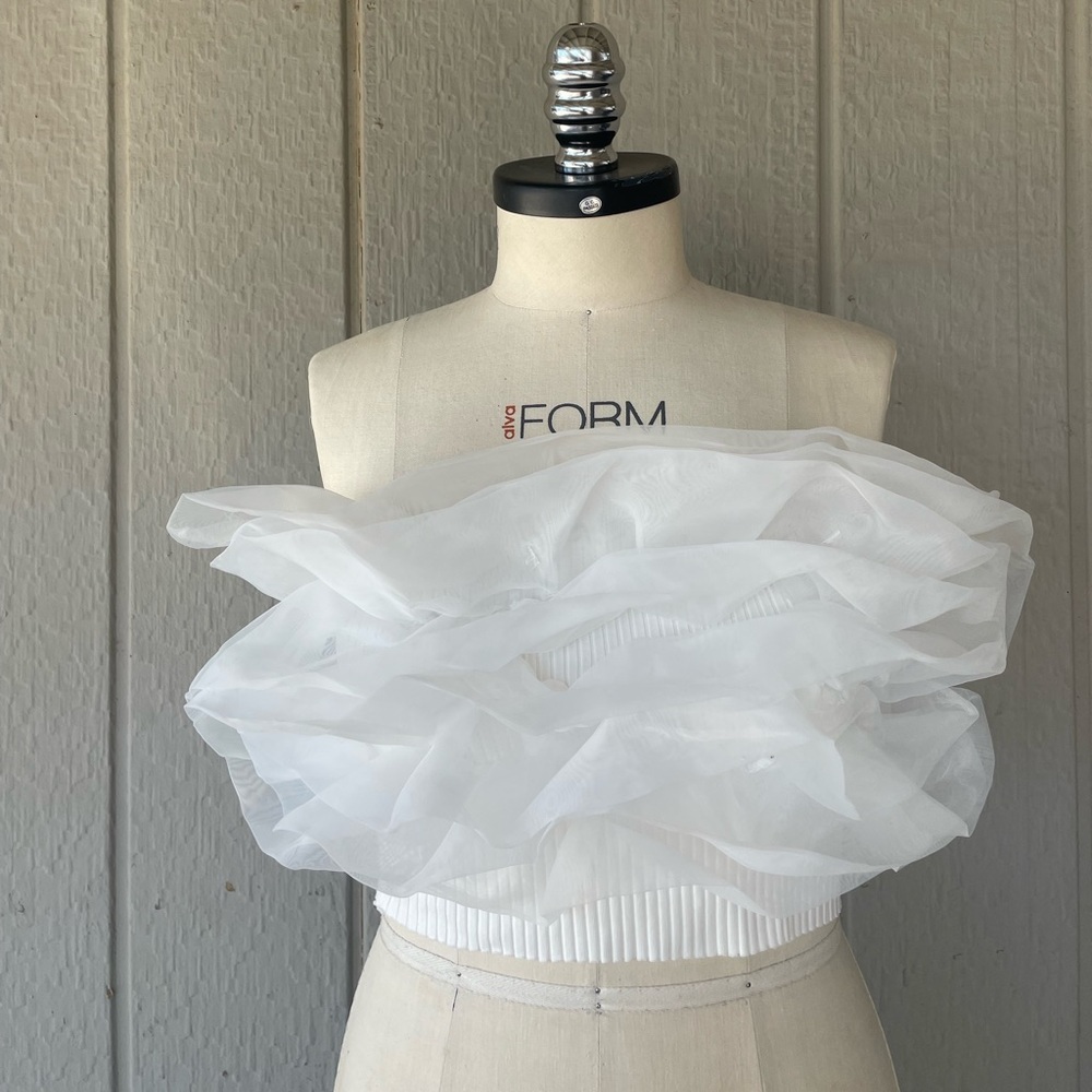 Zara White Ruffled Crop Top